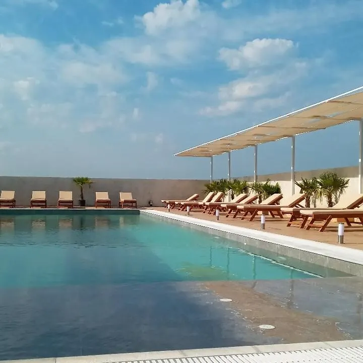 ****  Imperial Hotel Shenkoll アルバニア